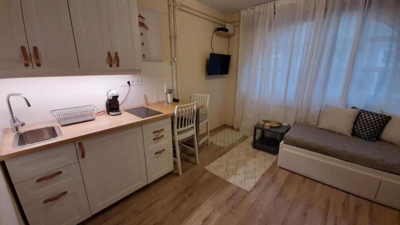 Mhc Studio Kaposvár Buitenkant foto